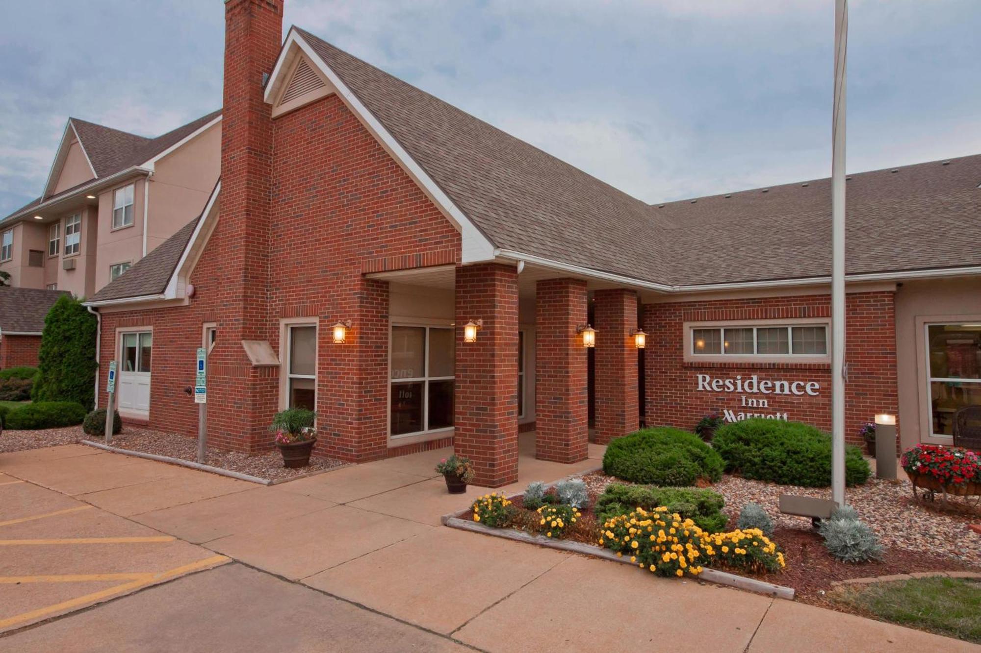Residence Inn By Marriott Davenport Kültér fotó